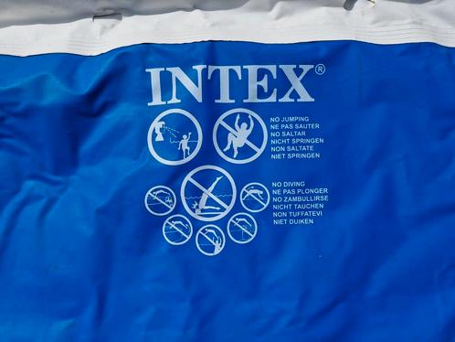 INTEX OVAL opzet bad 549 CM x 305 Cm incl zonne collector, Tuin en Terras, Zwembaden, Gebruikt, Opzetzwembad, 200 tot 400 cm, 300 cm of meer