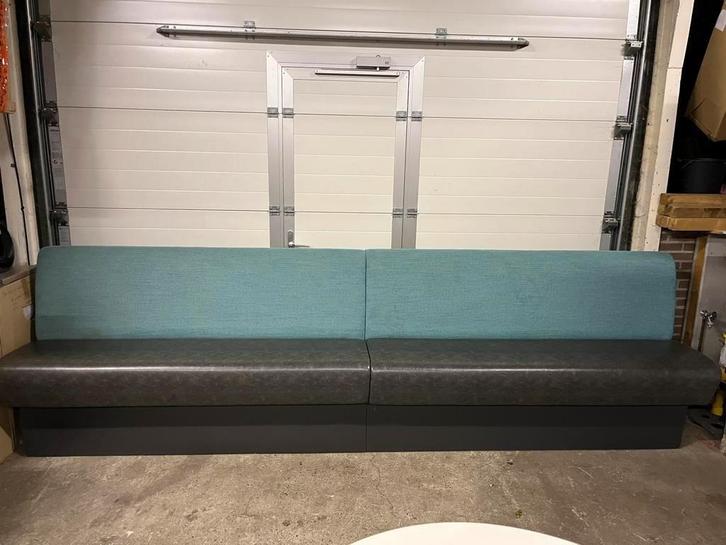 2 stuks lange horeca restaurant wandbanken / eetkamerbanken, Huis en Inrichting, Complete eetkamers, Zo goed als nieuw, Ophalen