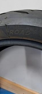 Michelin Road 5 & 6 Banden - Goede Staat, Motoren, Ophalen of Verzenden, Gebruikt