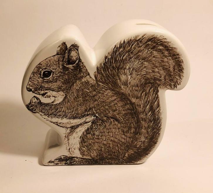 Eekhoorn spaarpot, keramiek, Verzamelen, Spaarpotten, Zo goed als nieuw, Dier, Steen, Aardewerk of Keramiek, Ophalen of Verzenden