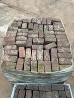 17m2 oude gebakken Kei formaat klinkers., Tuin en Terras, Ophalen, Overige materialen, Gebruikt, Walstra