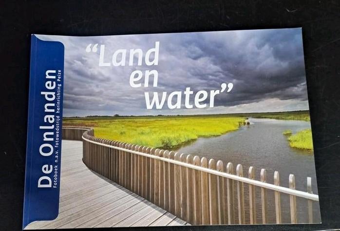 De Onlanden - Fotoboek 'Land en water', Boeken, Natuur, Gelezen, Natuur algemeen, Ophalen of Verzenden