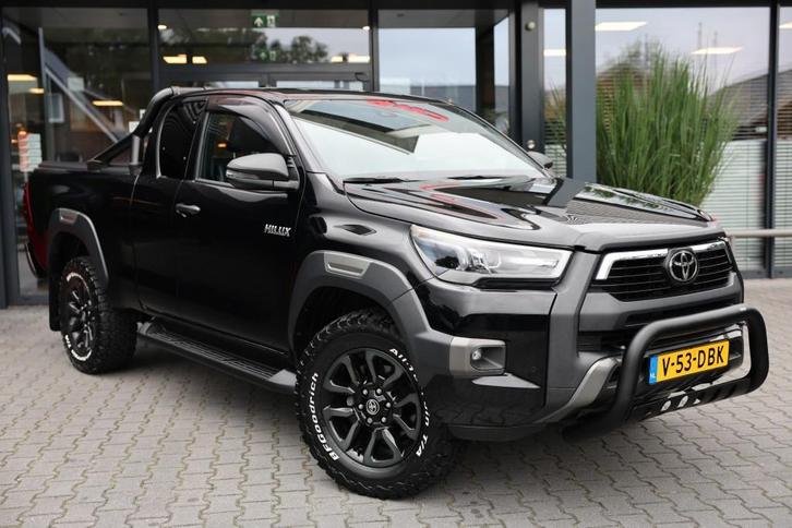 Toyota HILUX 2.8 D-4D X-TRA CAB INVINCIBLE A/T  VAN, Auto's, Bestelauto's, Bedrijf, ABS, Airbags, Android Auto, Apple Carplay