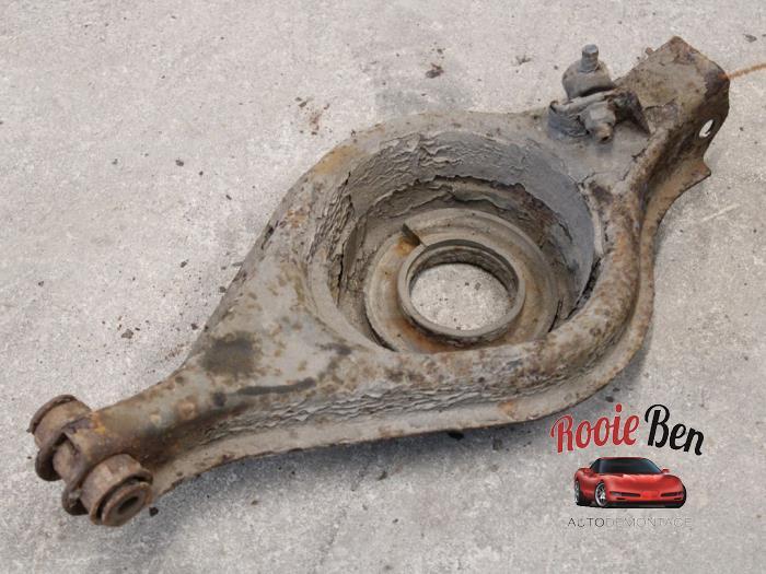 Draagarm rechts-achter van een Cadillac SRX, Cadillac, Gebruikt, -, -