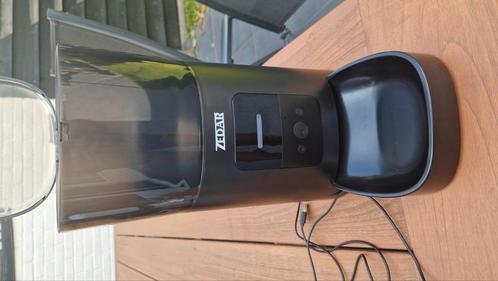 Voerautomaat zwart ZEDAR, Dieren en Toebehoren, Hondenvoerbakken en Drinkbakken, Zo goed als nieuw, Ophalen of Verzenden