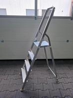 Huishoud trap, Ophalen, Trap, Zo goed als nieuw, Opvouwbaar of Inschuifbaar