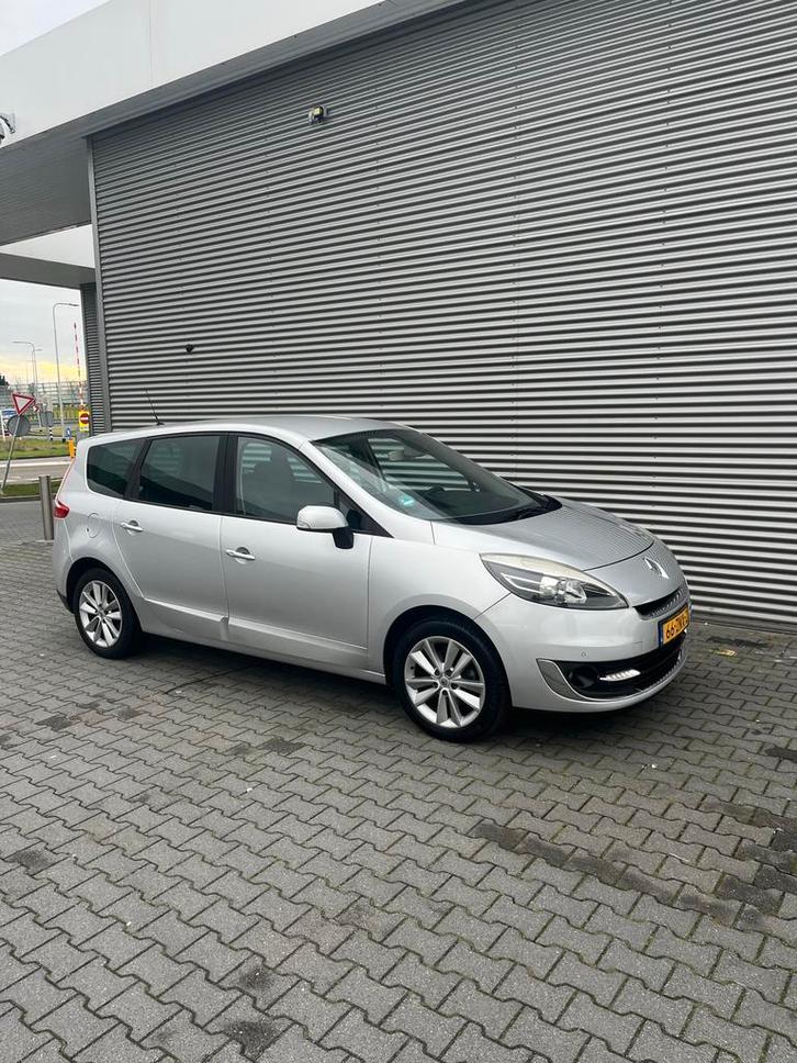Renault Grand Scenic 1.2 TCE 85KW 2013 Grijs, Auto's, Renault, Particulier, Grand Scenic, ABS, Airbags, Airconditioning, Boordcomputer