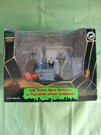 Lemax spooky town Grim Reaper waits patiently, Ophalen of Verzenden, Zo goed als nieuw