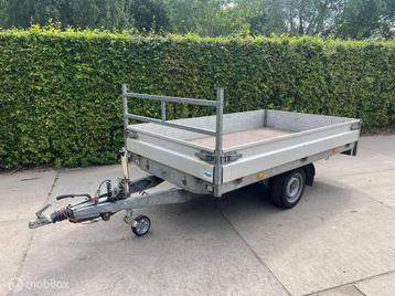 Hapert plateauwagen, 305x160cm, 1500kg beschikbaar voor biedingen