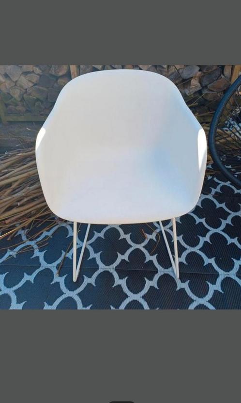 Muuto fiber eetkamer stoel wit design, Huis en Inrichting, Stoelen, Zo goed als nieuw, Eén, Kunststof, Wit, Ophalen