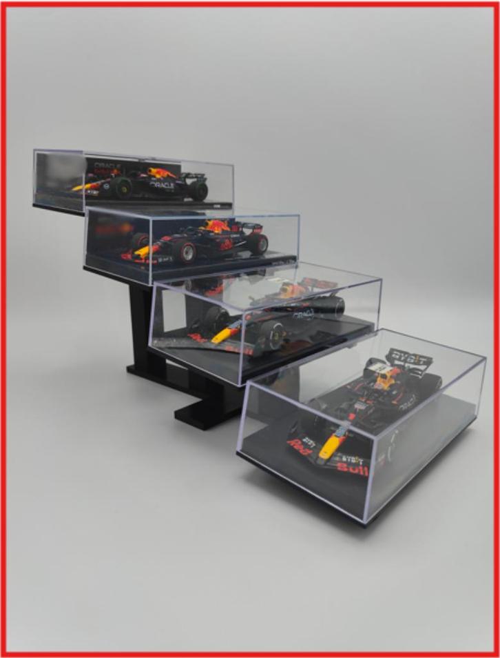 Formule 1 1:43 schaalmodel houder (4 schaalmodellen), Verzamelen, Automerken, Motoren en Formule 1, Nieuw, Formule 1, Verzenden