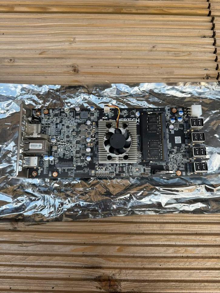 Mini mining moederbord miningrig GPU mining rebtech, Computers en Software, Moederborden, Zo goed als nieuw, Ophalen of Verzenden