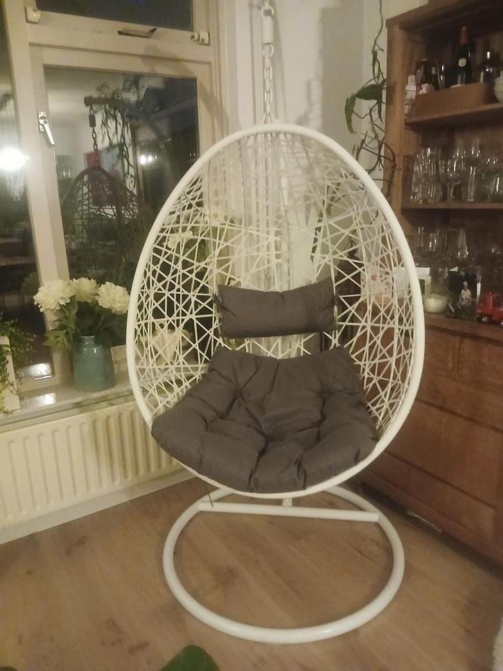 Koopje: Xenos Hangstoel - Zeer Goede Staat!, Huis en Inrichting, Stoelen, Zo goed als nieuw, Eén, Metaal, Wit, Ophalen of Verzenden