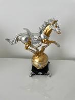 Paarden beeld goud decoratie, Verzamelen, Ophalen of Verzenden, Zo goed als nieuw, Dier