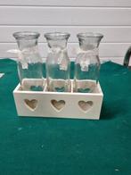 Decoratie flesjes in houder van hout, Huis en Inrichting, Woonaccessoires | Overige, Ophalen of Verzenden, 'T Olde Gre-j, Info@toldegrej.nl