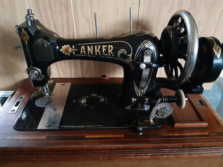 Oude Anker naaimachine opknapper voor liefhebber, Antiek en Kunst, Antiek | Naaimachines, Ophalen