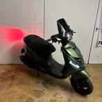 Piaggio zip 50cc 2016 laatse carb model, Fietsen en Brommers, Scooters | Piaggio, Ophalen, Gebruikt, Zip, Benzine