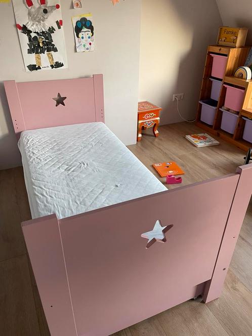 Peuterbed Petit Amelie roze met schuiflade 70x160, Kinderen en Baby's, Kinderkamer | Complete kinderkamers, Gebruikt, Meisje, Ophalen