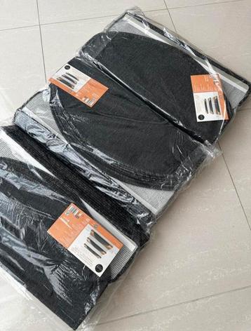 Nieuwe trapmatten 45 st  beschikbaar voor biedingen