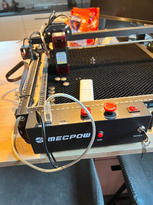 Lazer Mepow X3, Hobby en Vrije tijd, Elektronica-componenten, Zo goed als nieuw, Ophalen of Verzenden
