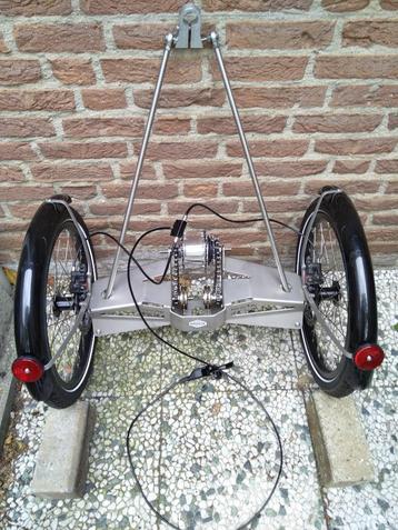 Tworby driewielfiets ombouwset zo goed als nieuw €550,- beschikbaar voor biedingen