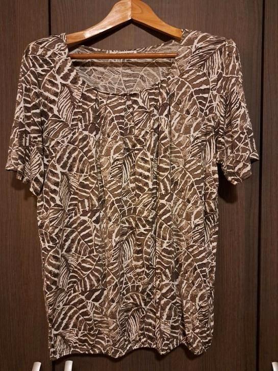 Magna ballontop maat 40/42, Kleding | Dames, T-shirts, Zo goed als nieuw, Maat 38/40 (M), Zwart, Korte mouw, Ophalen of Verzenden