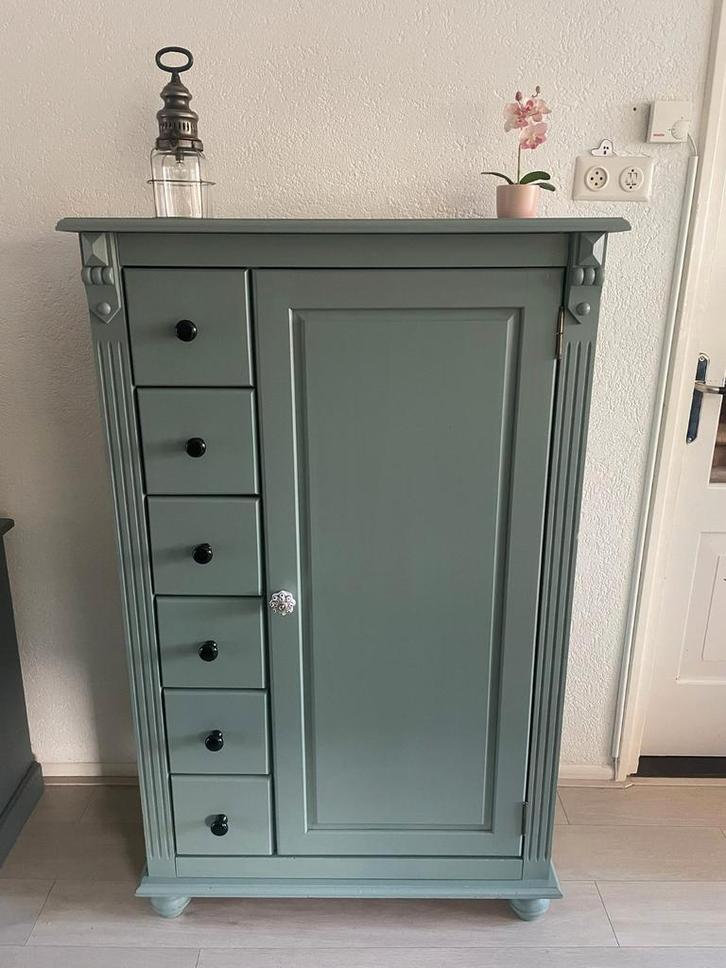 Meidenkast Urban Green - Charmante Opbergkast, Huis en Inrichting, Kasten | Ladekasten, Zo goed als nieuw, 100 tot 150 cm, 50 tot 100 cm