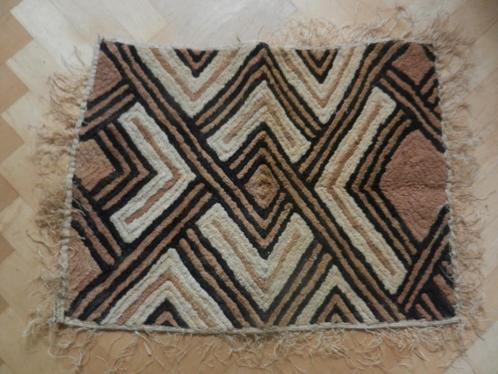 Kuba Congo Zaire, raffia doek met driehoeken 55 x 74 cm., Antiek en Kunst, Kunst | Niet-Westerse kunst, Ophalen of Verzenden