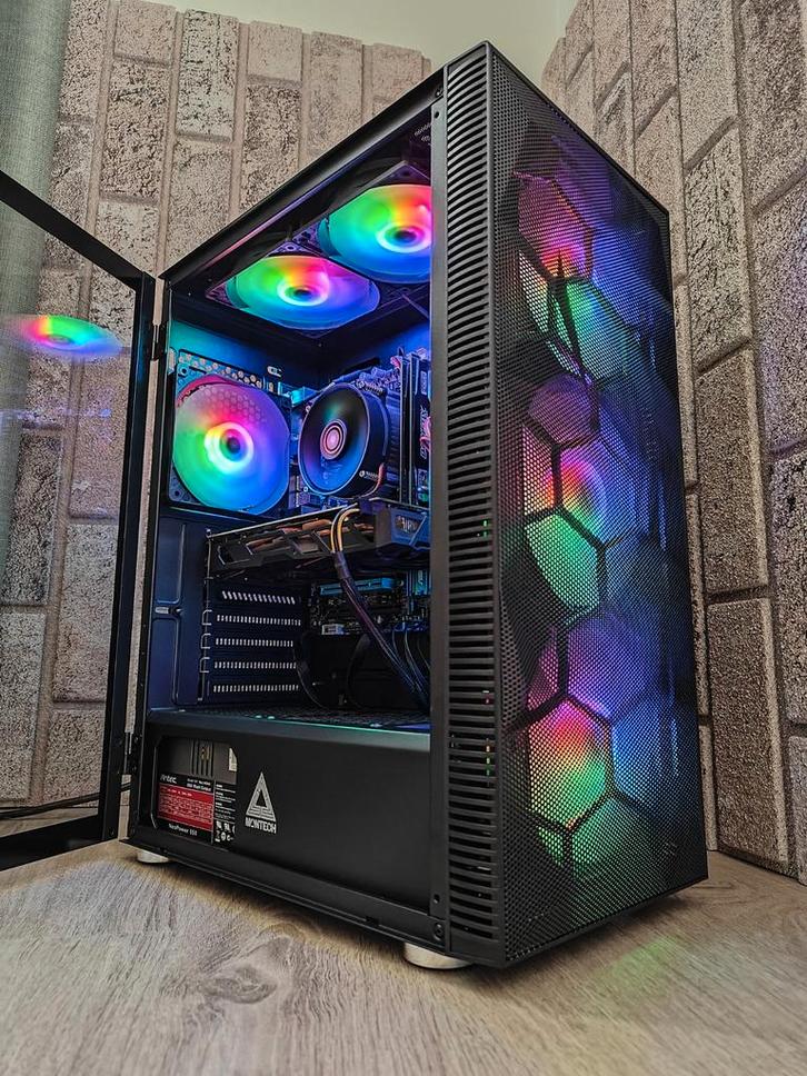 Ultieme Intel i7 RGB LED Gaming PC - Windows 11, Computers en Software, Desktop Pc's, Zo goed als nieuw, 3 tot 4 Ghz, HDD, SSD