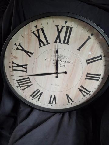 mooie  nette klok "old toen clock" paris beschikbaar voor biedingen