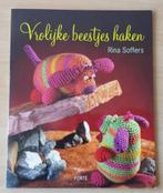 Vrolijke Beestjes Haken - Rina Soffers - 2009, Hobby en Vrije tijd, Breien en Haken, Patroon of Boek, Gebruikt, Haken, Verzenden
