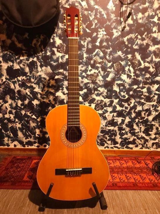 Klassieke gitaar – Amuse (met hoes), Tickets en Kaartjes, Concerten | Pop, Eén persoon