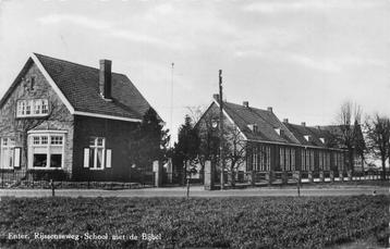 (304-250-009) Enter Rijssenseweg School met de Bijbel beschikbaar voor biedingen