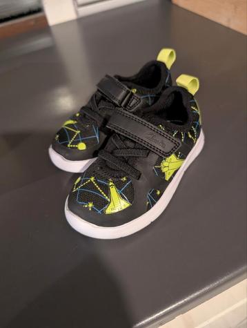 Clarks Sneakers Maat 21 - Nieuw! beschikbaar voor biedingen