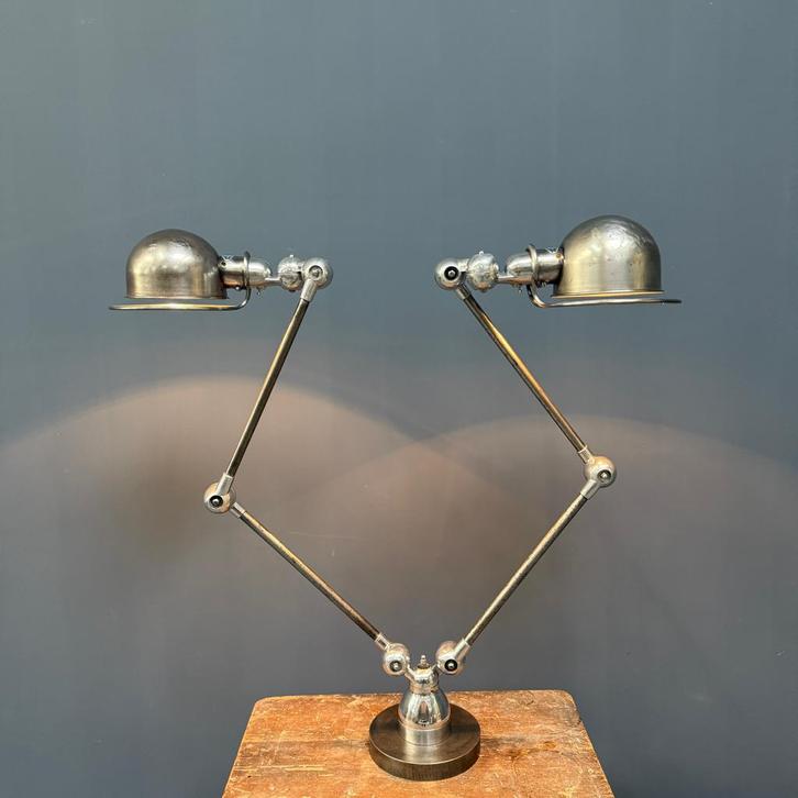 Unieke dubbele twee-arms gepolijste Jielde tafellamp vintage, Huis en Inrichting, Lampen | Tafellampen, Gebruikt, 75 cm of meer
