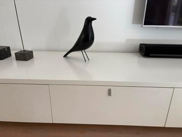 Wit Dressoir - 240x55cm beschikbaar voor biedingen