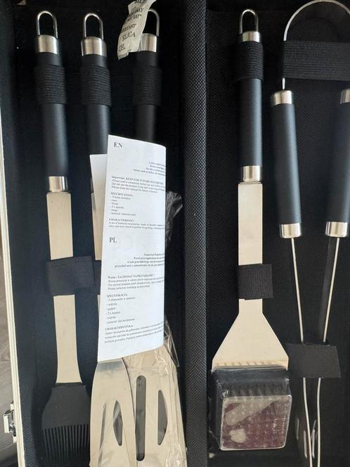 BBQ set, Tuin en Terras, Barbecue-accessoires, Zo goed als nieuw, Ophalen of Verzenden