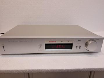 Vintage Akai FM/AM Stereo Tuner AT-K22 – Tijdloze Klasse  beschikbaar voor biedingen