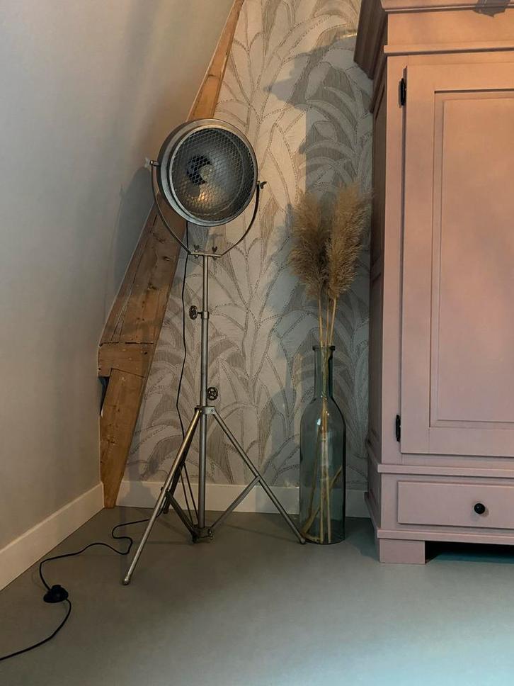 Industriële Staande Lamp Loods 5 - Verstelbaar, Huis en Inrichting, Lampen | Vloerlampen, Nieuw, 150 tot 200 cm, Metaal, Ophalen of Verzenden