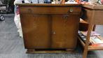Leuk oud kastje met lade en deurtjes, Ophalen