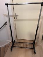 Jysk Kledingrek met wielen, Ophalen, Met wielen, Zo goed als nieuw