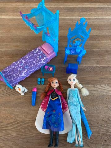 Frozen set Elsa en Anna barbie beschikbaar voor biedingen