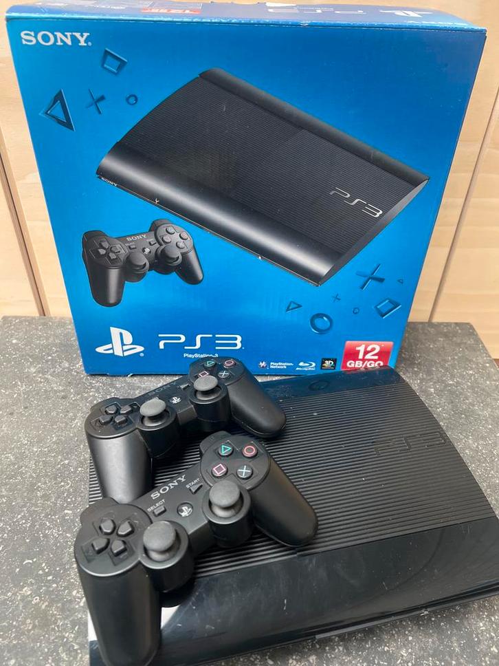 PS3 Super Slim Compleet met Doos & 2 Controllers + Game, Spelcomputers en Games, Spelcomputers | Sony PlayStation 3, Gebruikt