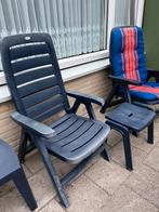 GRATIS - 4x Jardin tuinstoel (erg verweerd) incl kussens, Ophalen, Gebruikt, Kunststof