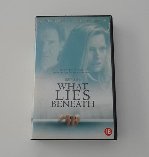 What Lies Beneath - Film op VHS uit 2000, Cd's en Dvd's, VHS | Film, Zo goed als nieuw, Ophalen
