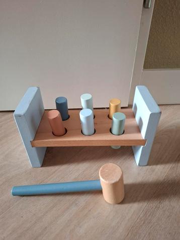 Houten Hamerbankje little dutch beschikbaar voor biedingen