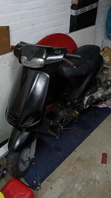 Piaggio Zip type 2.3 stunt/project scooter  beschikbaar voor biedingen