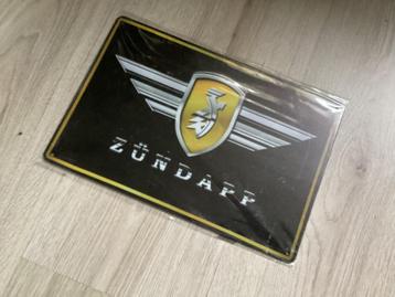 Retro ZUNDAPP reclame bord (geen emaille) beschikbaar voor biedingen
