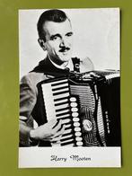 ansichtkaart / kaart van ; Harry Mooten met accordeon., Verzenden, 1960 tot 1980, Sterren en Beroemdheden