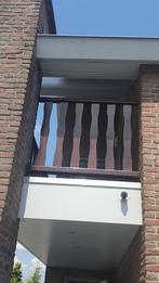 Vier (4) gedeelten van een hardhouten balustrade, Doe-het-zelf en Verbouw, Hout en Planken, Ophalen, Gebruikt, Overige typen, Overige houtsoorten